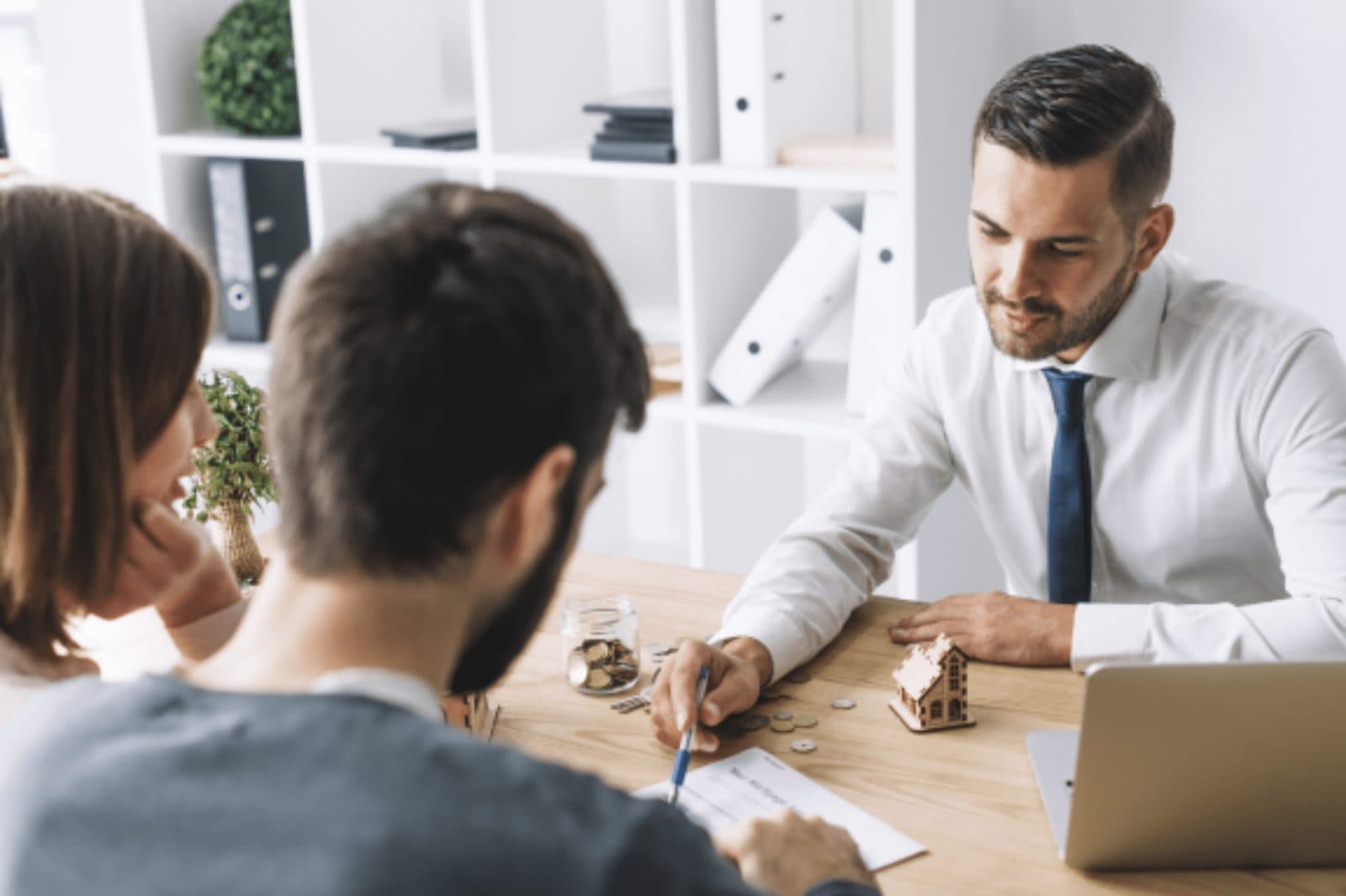 Pháp lý nhà đất, bất động sản